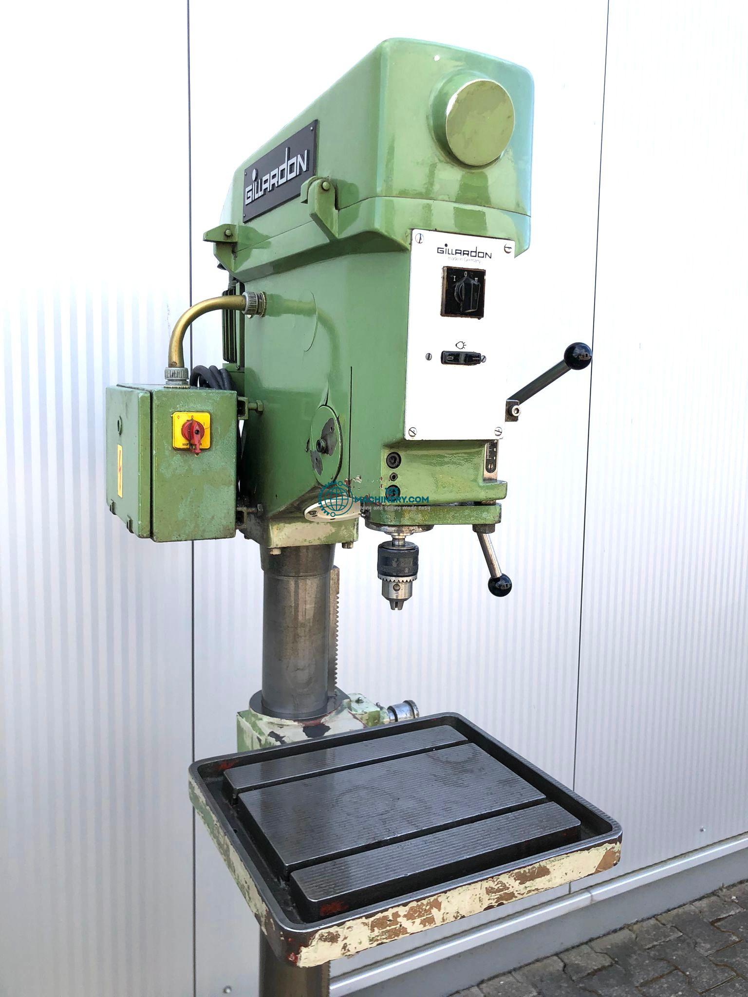 Gillardon GB16 Säulenbohrmaschine